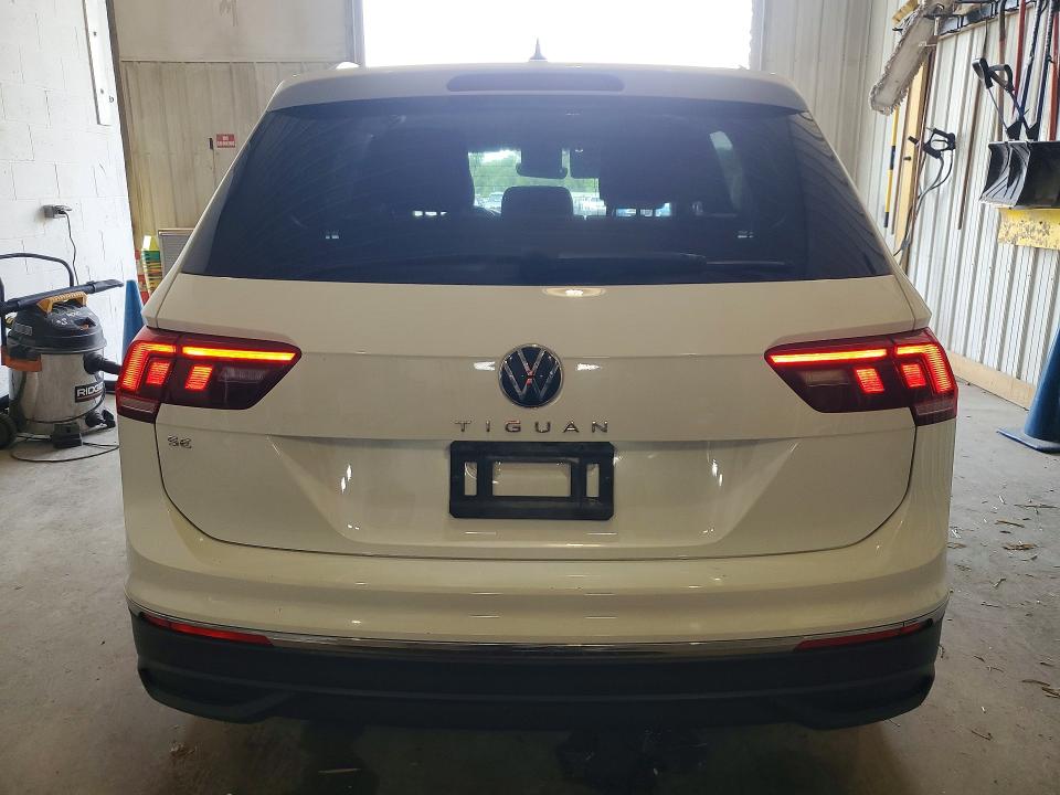 Снимка 6 от търг – 2022 VOLKSWAGEN TIGUAN с VIN 3VV3B7AX6NM125778