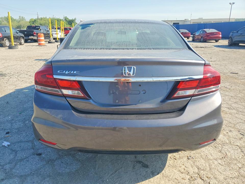 Photo 6 from auction – 2015 HONDA CIVIC with VIN 2HGFB2F75FH506188