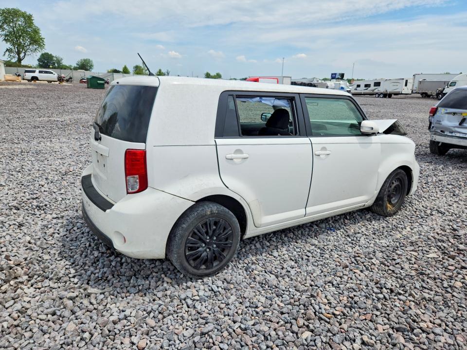Photo 3 from auction – 2015 SCION XB with VIN JTLZE4FE9FJ074186