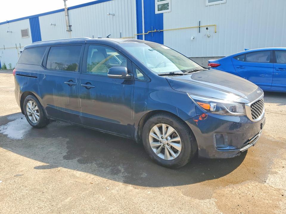Photo 4 from auction – 2016 KIA SEDONA with VIN KNDMB5C13G6095965