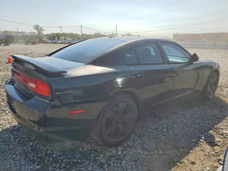 Photo 3 from auction – 2013 DODGE CHARGER with VIN 2C3CDXHG2DH610063