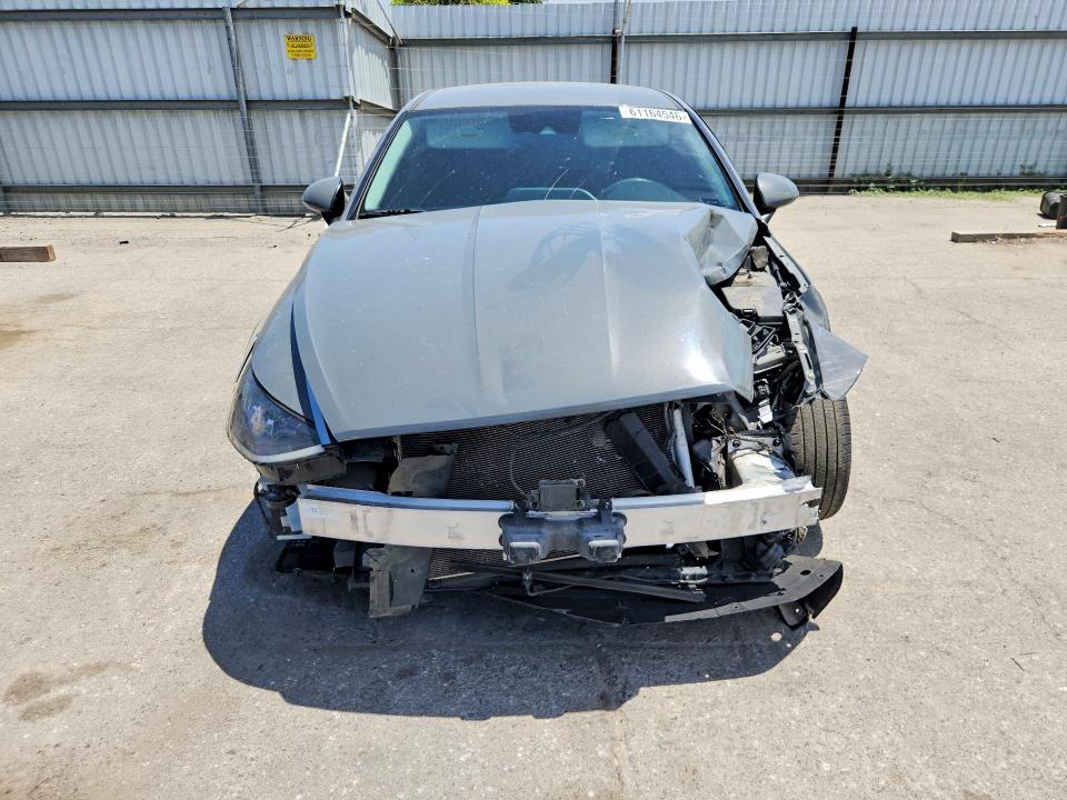 Photo 5 from auction – 2020 HYUNDAI SONATA with VIN 5NPEL4JA2LH038705