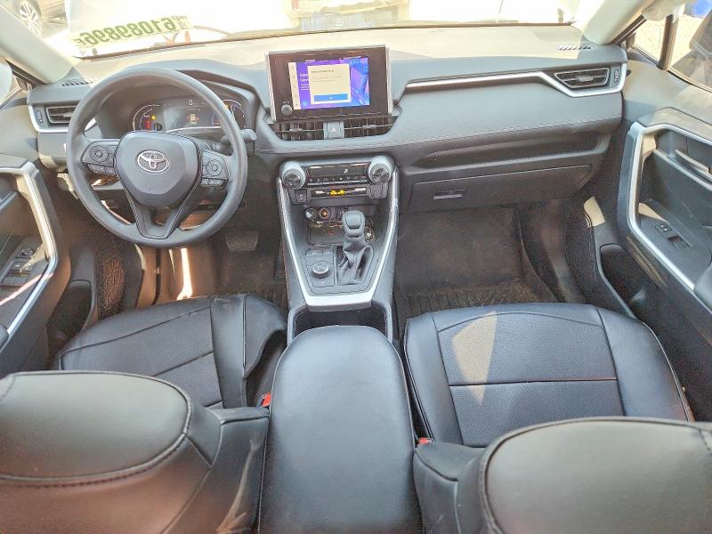 Photo 8 from auction – 2025 TOYOTA RAV4 with VIN JTMLWRFV5SD292355