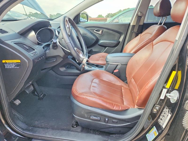 Photo 7 from auction – 2011 HYUNDAI TUCSON with VIN KM8JUCAC9BU133172