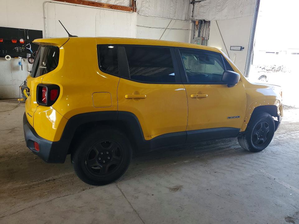 Photo 3 from auction – 2016 JEEP RENEGADE with VIN ZACCJBAT1GPC79039