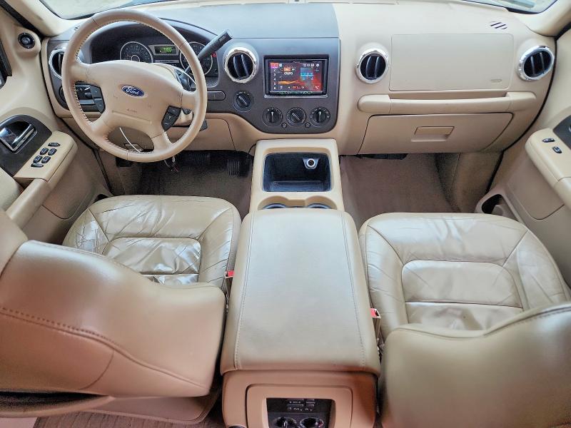 Photo 8 from auction – 2006 FORD EXPEDITION with VIN 1FMPU16556LA17939