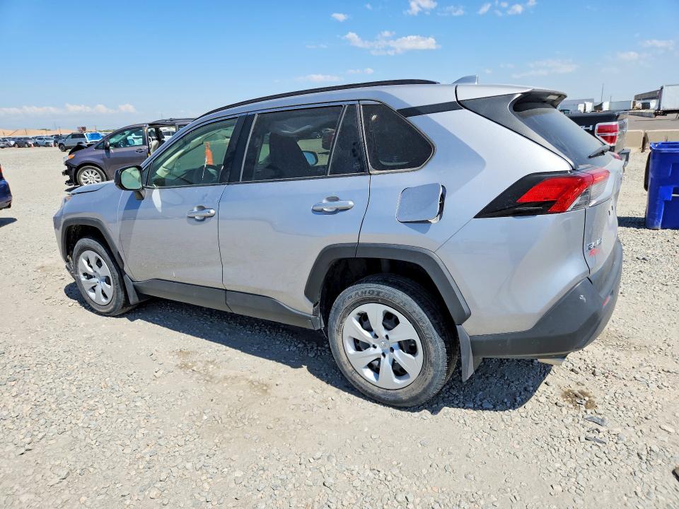 Photo 2 from auction – 2021 TOYOTA RAV4 with VIN JTMF1RFVXMD070098