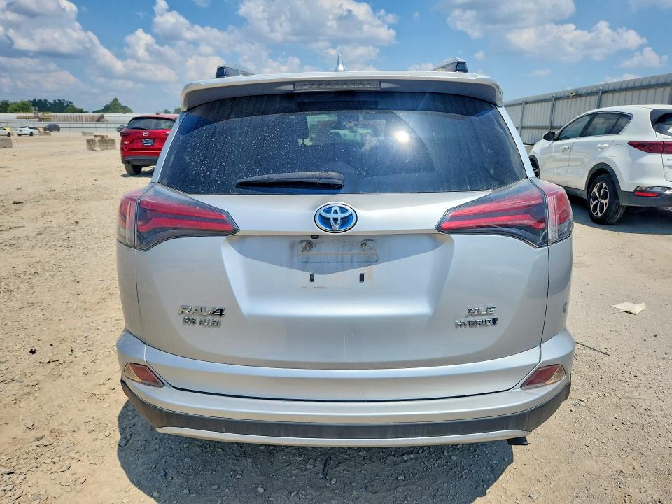 Photo 6 from auction – 2016 TOYOTA RAV4 HV with VIN JTMRJREV7GD016812
