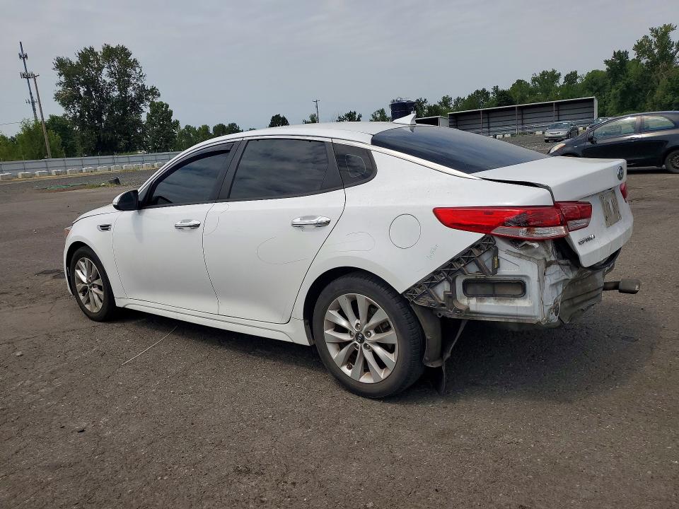 Photo 2 from auction – 2018 KIA OPTIMA with VIN 5XXGT4L34JG267113