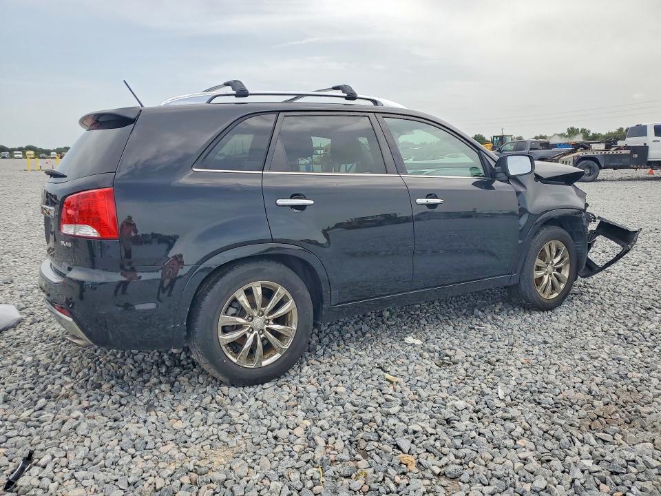 Photo 3 from auction – 2012 KIA SORENTO with VIN 5XYKW4A29CG233064