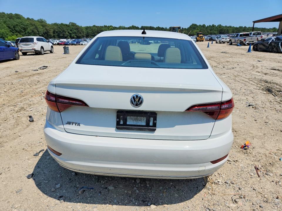 Photo 6 from auction – 2019 VOLKSWAGEN JETTA with VIN 3VWE57BU7KM098716
