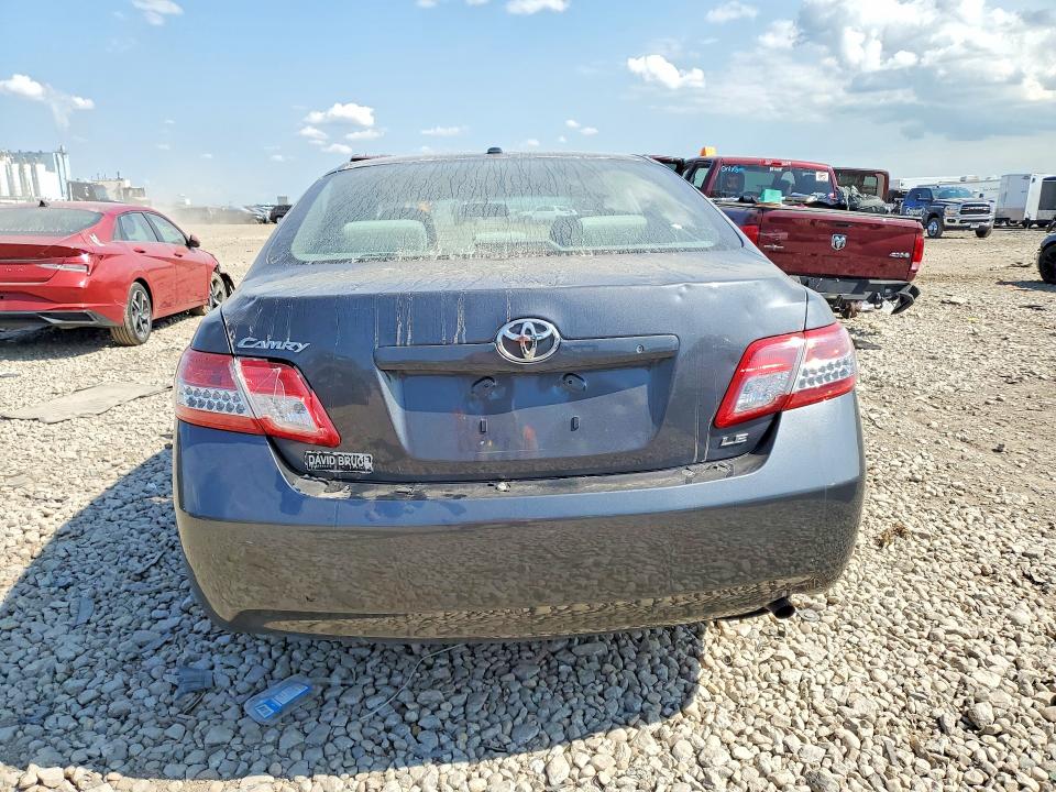 Photo 6 from auction – 2011 TOYOTA CAMRY with VIN 4T1BF3EK4BU203984