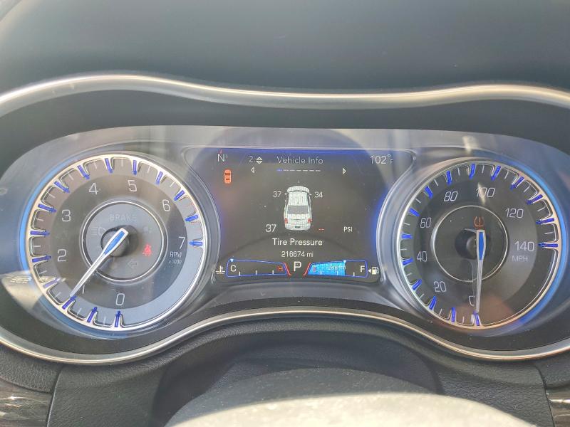 Photo 9 from auction – 2016 CHRYSLER 300 with VIN 2C3CCAAG2GH206890