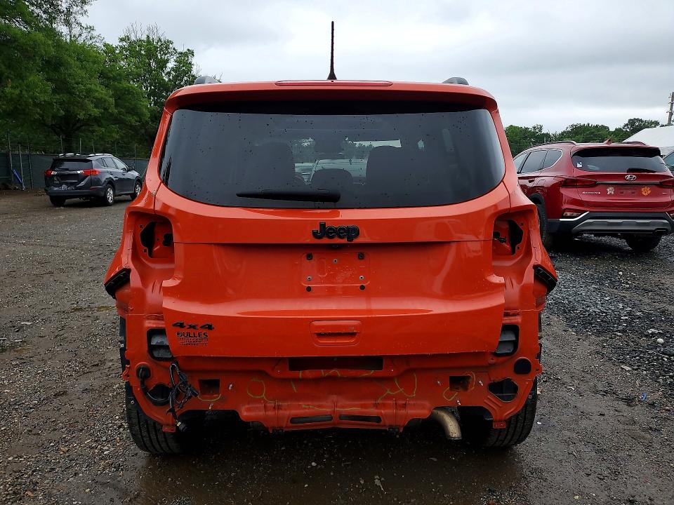 Photo 6 from auction – 2018 JEEP RENEGADE with VIN ZACCJBBBXJPH39487