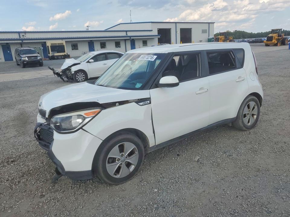 KIA SOUL 2016 with VIN KNDJN2A25G7302130 - Photo from auction