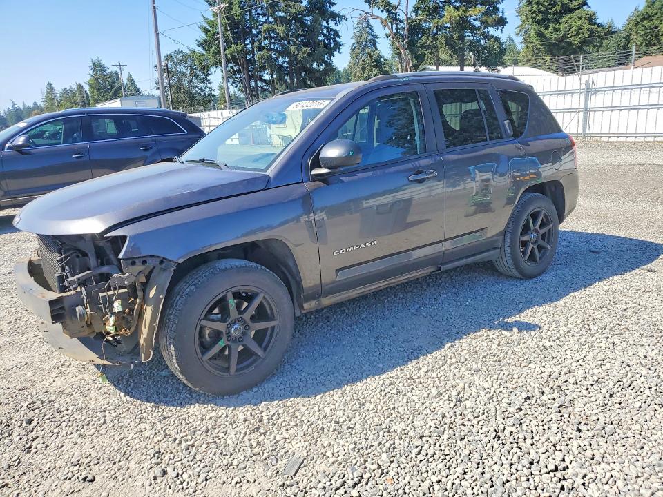 JEEP COMPASS 2016 with VIN 1C4NJDBB4GD556808 - Photo from auction