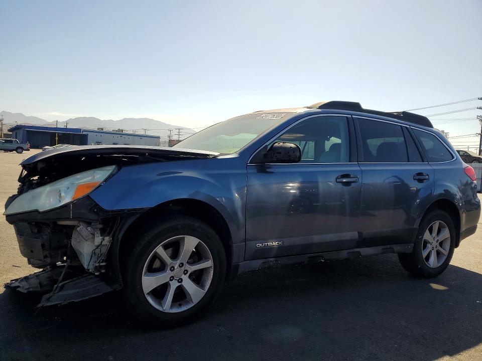 SUBARU OUTBACK 2014 with VIN 4S4BRBCC0E3237931 - Photo from auction