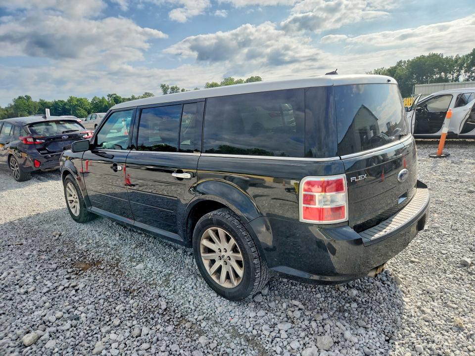 Photo 2 from auction – 2011 FORD FLEX with VIN 2FMGK5CC0BBD09833