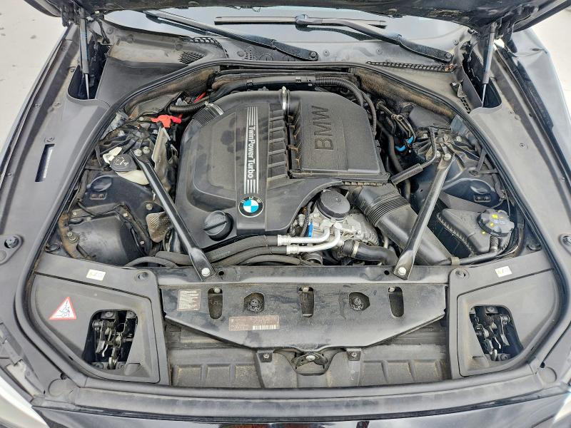 Photo 11 from auction – 2015 BMW 535 with VIN WBA5B1C57FD918050
