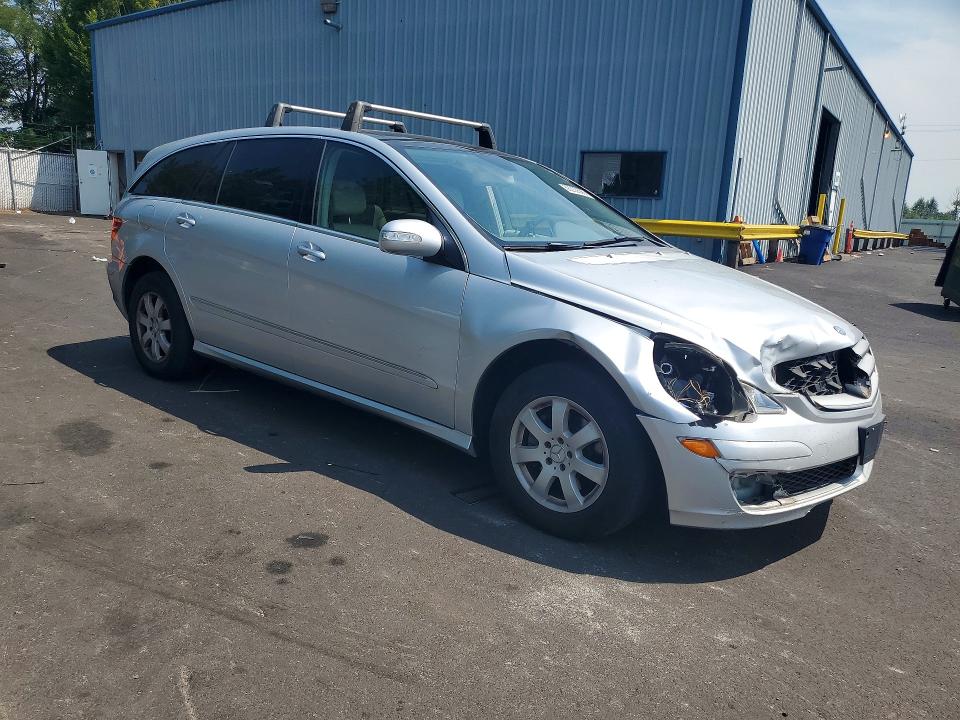 Photo 4 from auction – 2007 MERCEDES-BENZ R with VIN 4JGCB65E27A036898