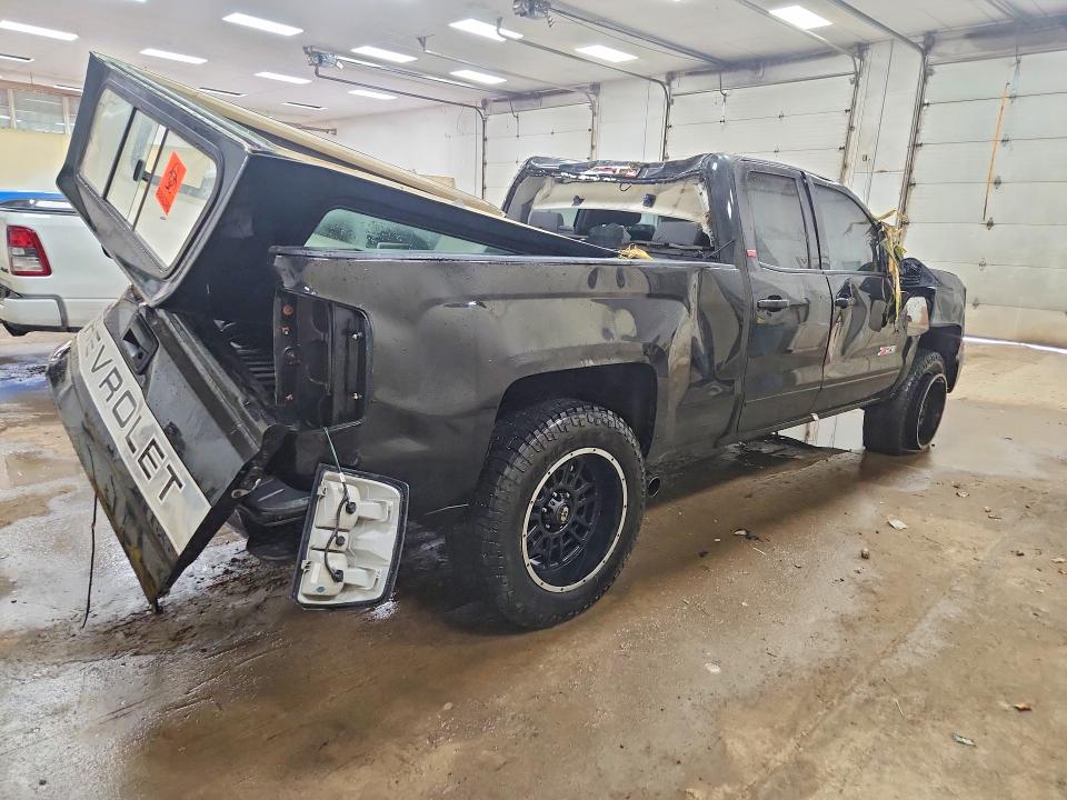 Photo 3 from auction – 2015 CHEVROLET SILVERADO with VIN 1GCVKREC1FZ321167