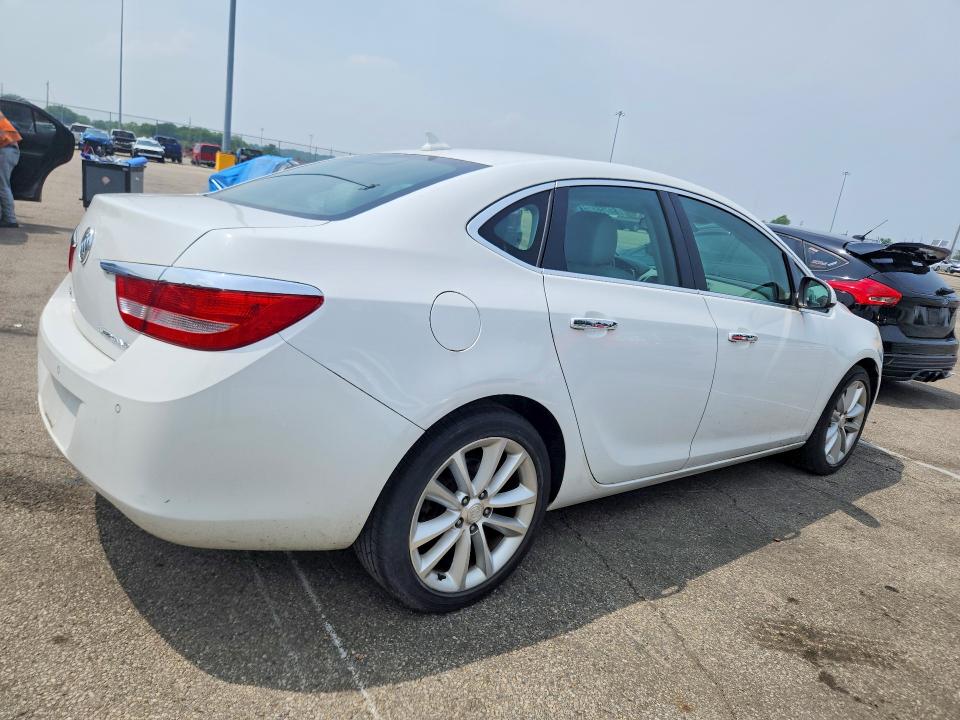 Photo 3 from auction – 2014 BUICK VERANO with VIN 1G4PR5SK2E4117624