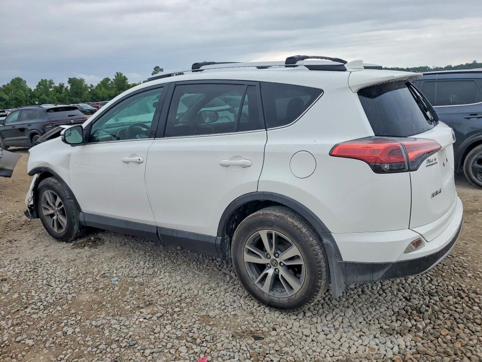 Photo 2 from auction – 2016 TOYOTA RAV4 with VIN 2T3WFREV9GW249940