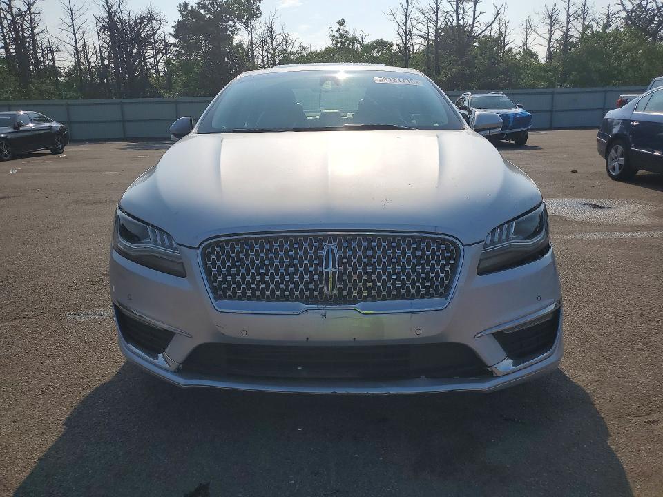 Photo 5 from auction – 2017 LINCOLN MKZ with VIN 3LN6L5F96HR640726