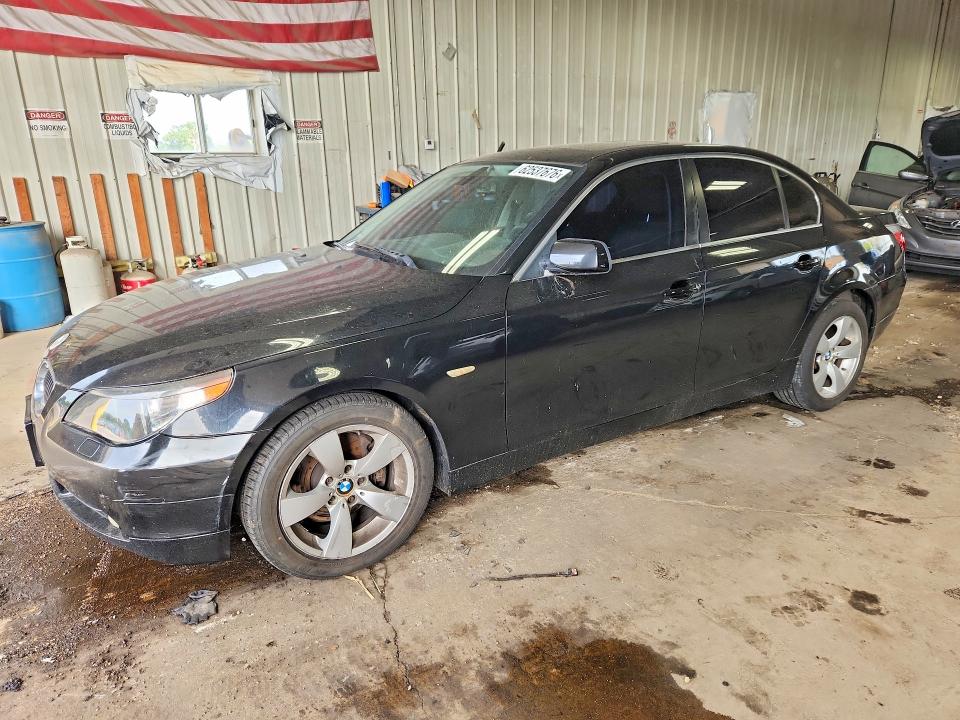 BMW 530 2007 with VIN WBANF73537CY17974 - Photo from auction