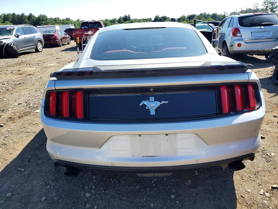 Photo 6 from auction – 2016 FORD MUSTANG with VIN 1FA6P8AM4G5332290