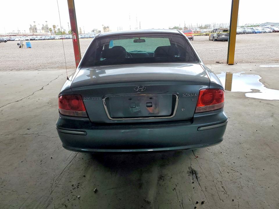 Photo 6 from auction – 2004 HYUNDAI SONATA with VIN KMHWF35HX4A024553
