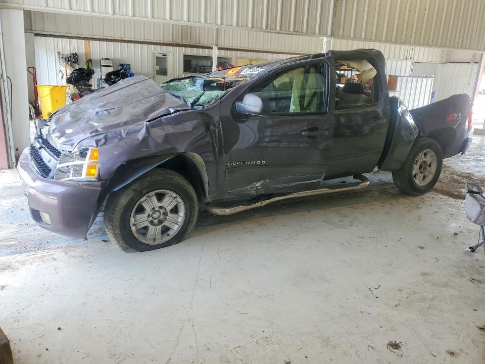 Photo 1 from auction – 2010 CHEVROLET SILVERADO with VIN 3GCRKSE35AG102004