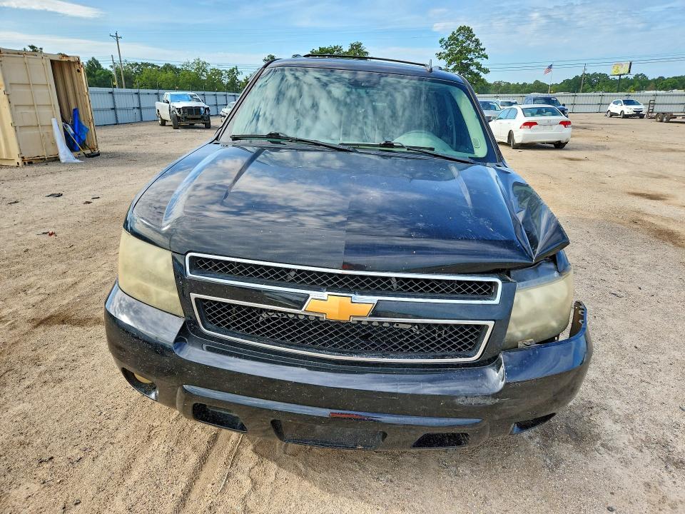 Photo 5 from auction – 2012 CHEVROLET TAHOE with VIN 1GNSCBE00CR135569