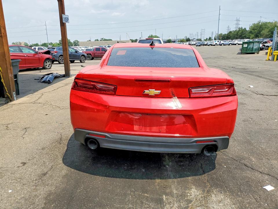 Photo 6 from auction – 2017 CHEVROLET CAMARO with VIN 1G1FD1RX0H0108918