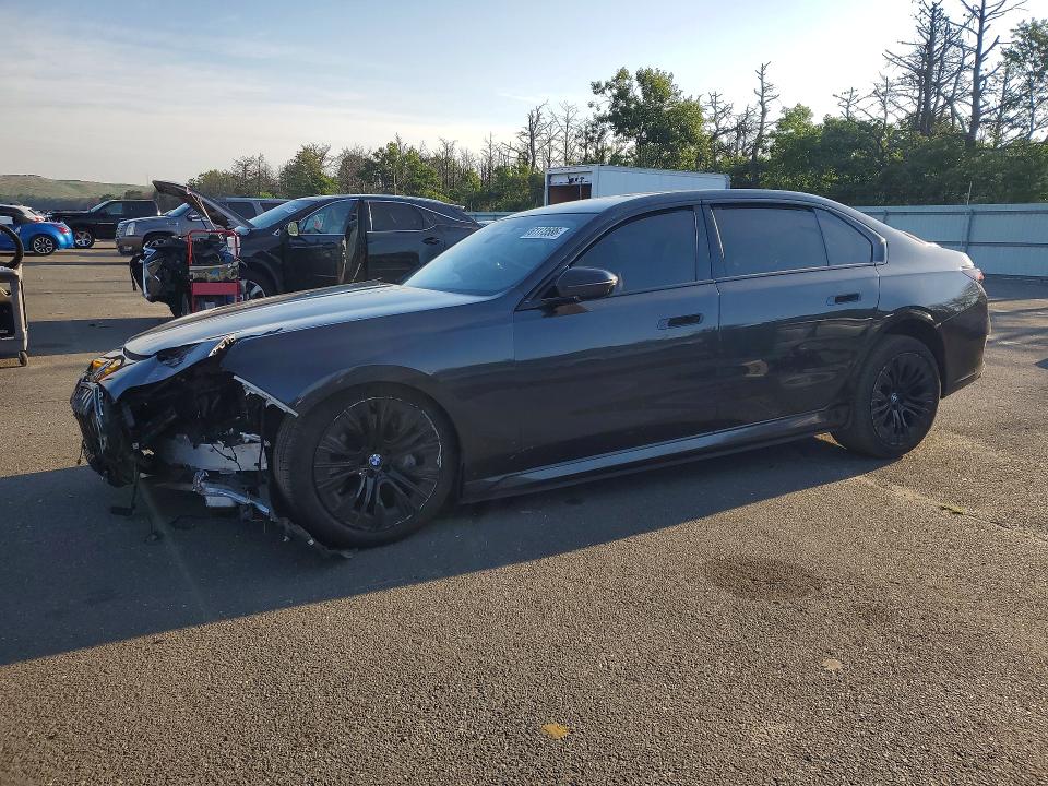 BMW I7 2023 with VIN WBY53EJ08PCN85619 - Photo from auction