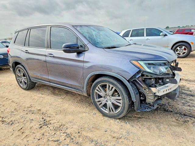 Photo 4 from auction – 2019 HONDA PASSPORT with VIN 5FNYF7H52KB007319