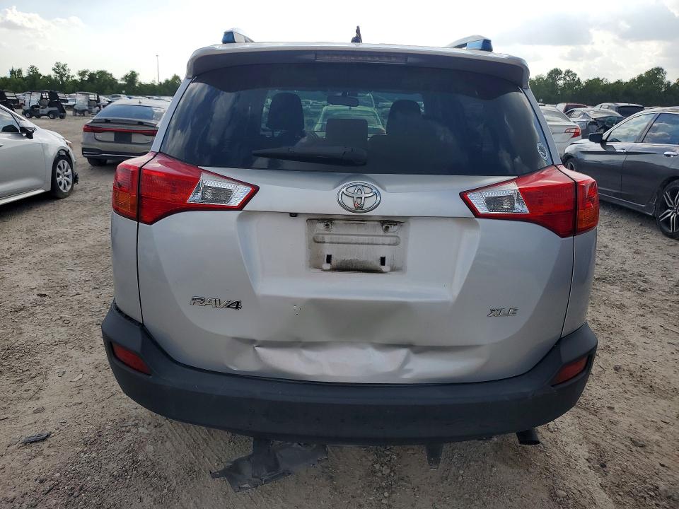 Photo 6 from auction – 2013 TOYOTA RAV4 with VIN JTMWFREV5DD009406