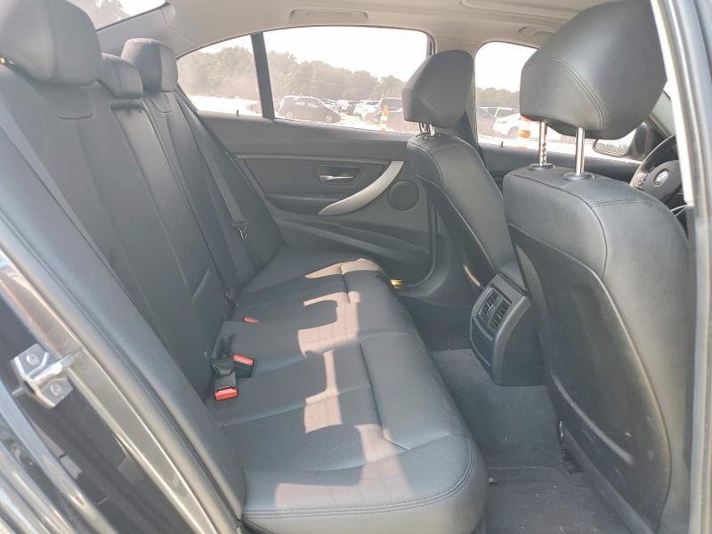 Photo 10 from auction – 2017 BMW 320 with VIN WBA8A9C59HK620502