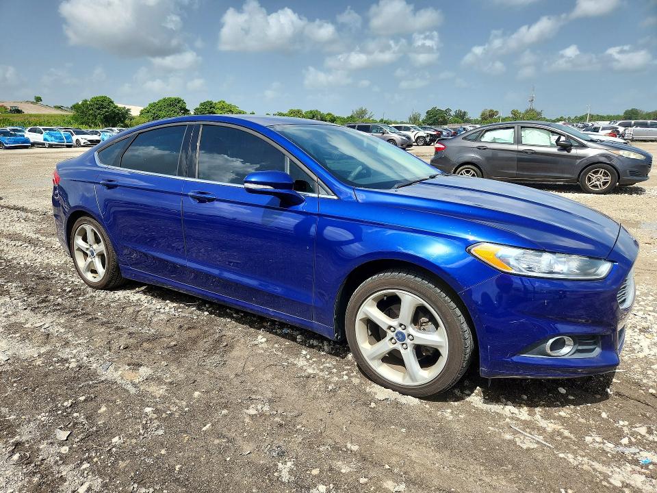 Photo 4 from auction – 2016 FORD FUSION with VIN 3FA6P0H98GR254807