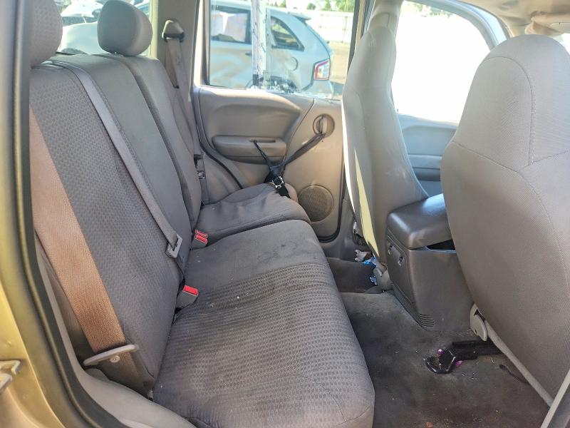 Photo 11 from auction – 2004 JEEP LIBERTY with VIN 1J4GL48K74W190279