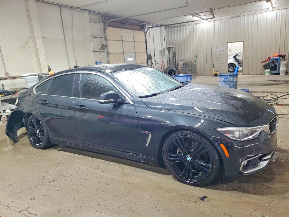 Photo 4 from auction – 2018 BMW 430I with VIN WBA4J1C51JBG77477