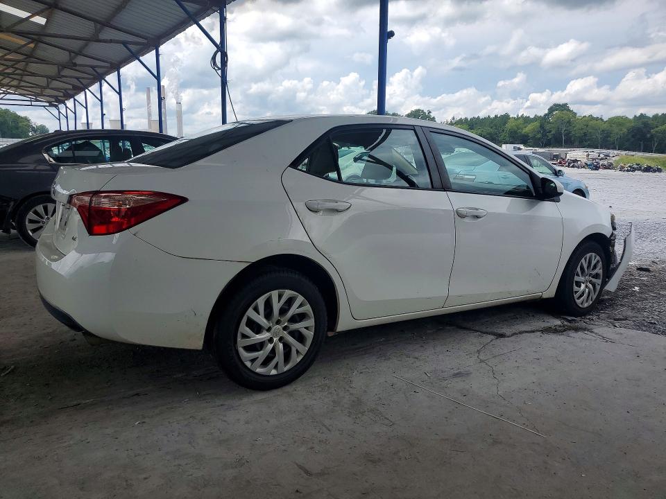 Photo 3 from auction – 2018 TOYOTA COROLLA with VIN 2T1BURHE2JC120830