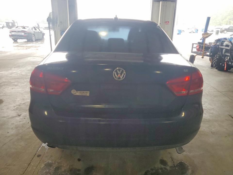 Photo 6 from auction – 2012 VOLKSWAGEN PASSAT with VIN 1VWBP7A31CC105149