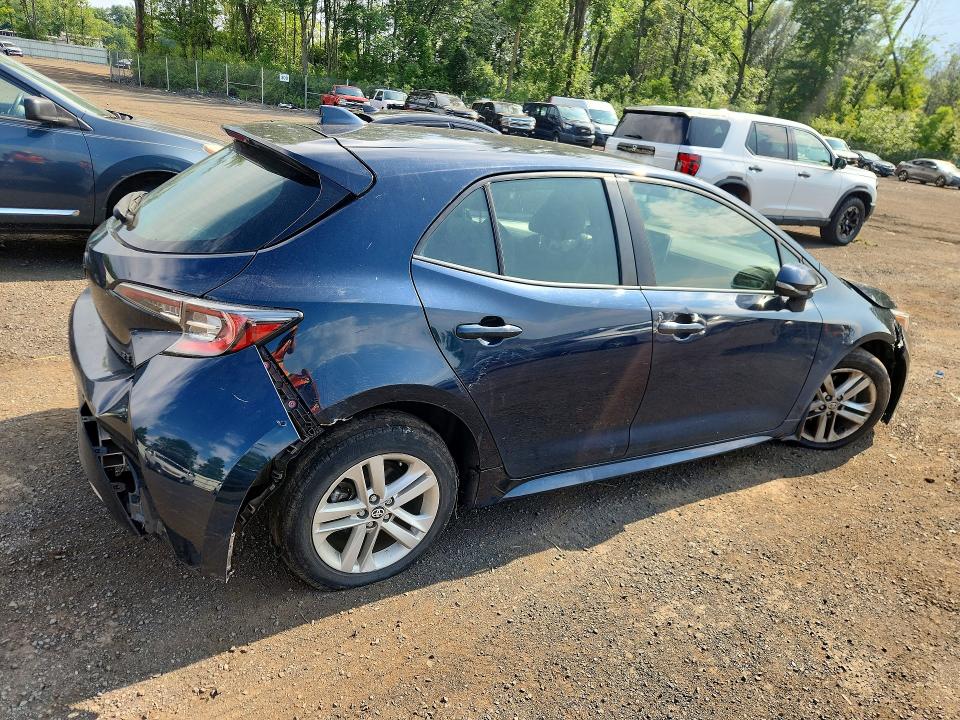 Photo 3 from auction – 2022 TOYOTA COROLLA HATCHBACK with VIN JTND4MBE2N3154118