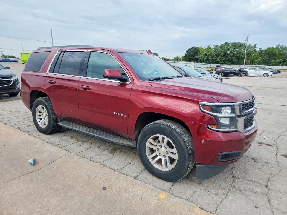 Photo 4 from auction – 2017 CHEVROLET TAHOE with VIN 1GNSKBKC5HR254517