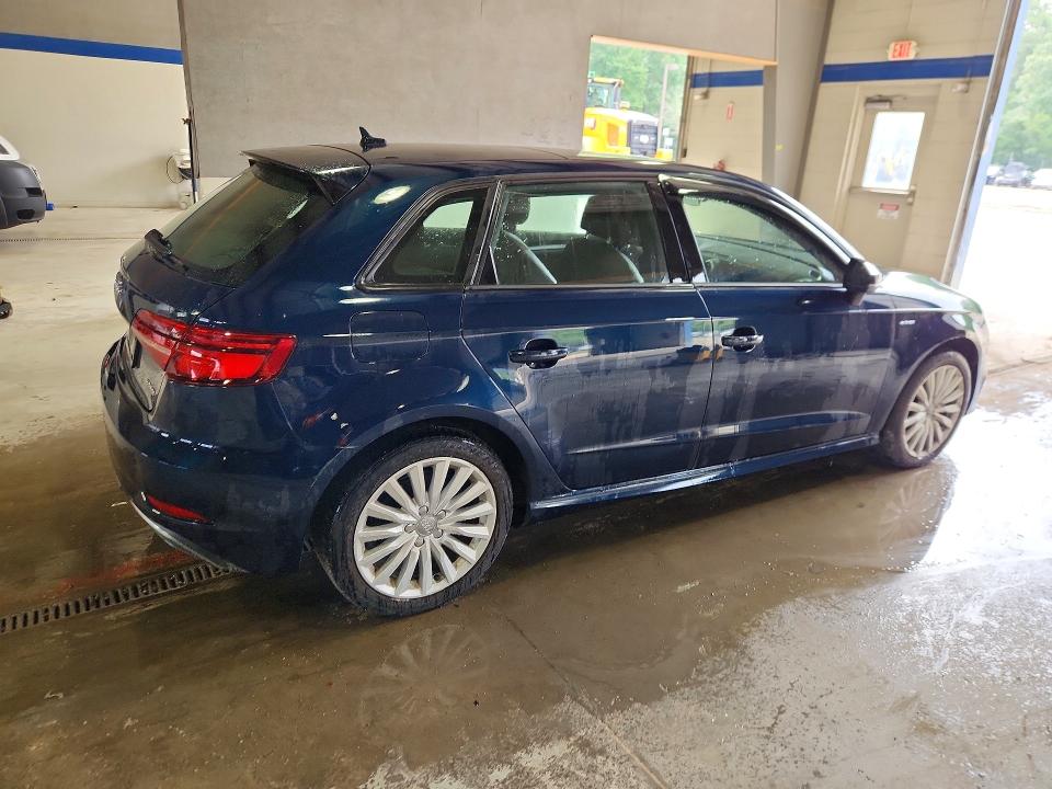 Photo 3 from auction – 2017 AUDI A3 with VIN WAUUPBFF9HA119530