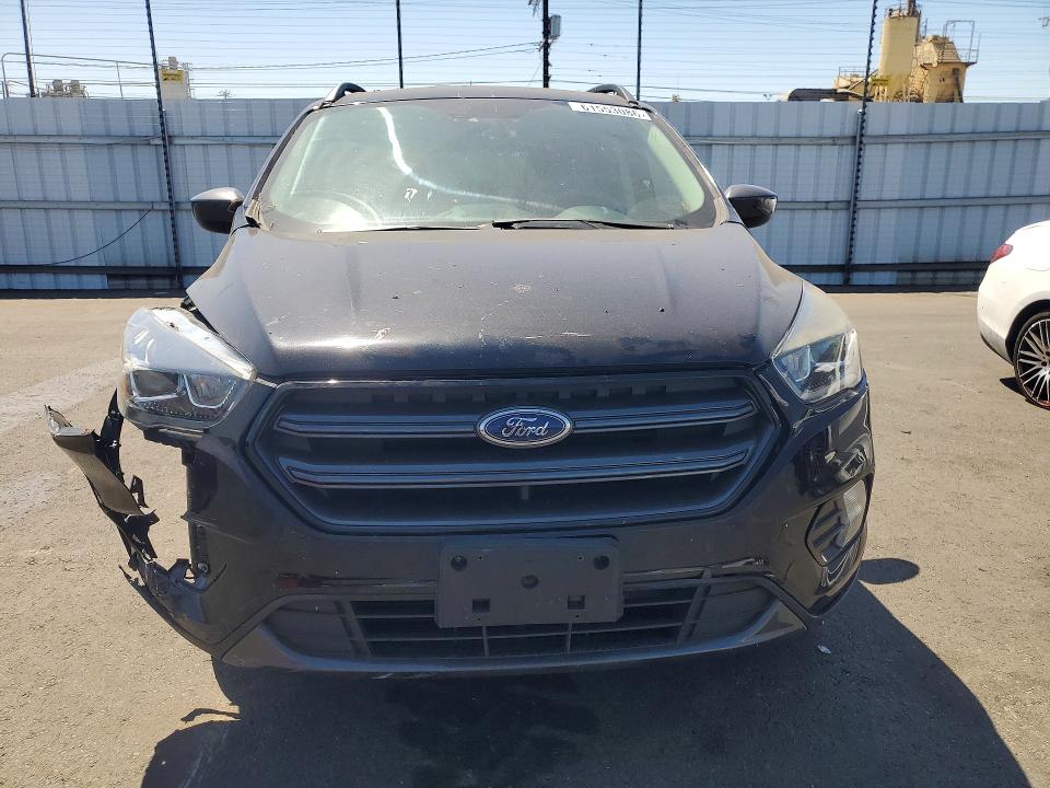 Photo 5 from auction – 2019 FORD ESCAPE with VIN 1FMCU0HD1KUA54861