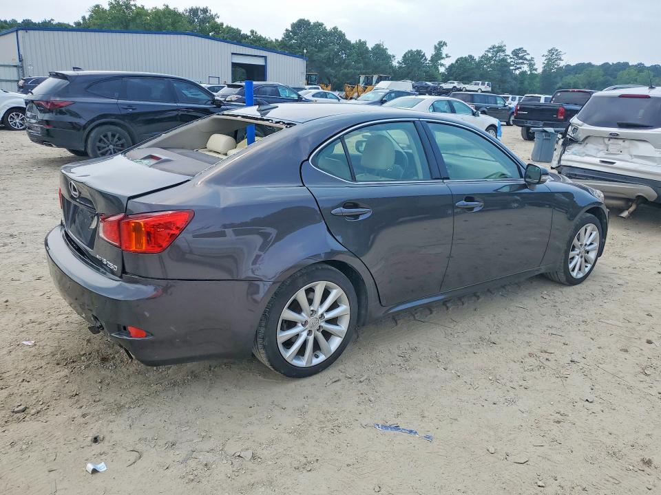 Photo 3 from auction – 2010 LEXUS IS with VIN JTHCF5C27A5039953
