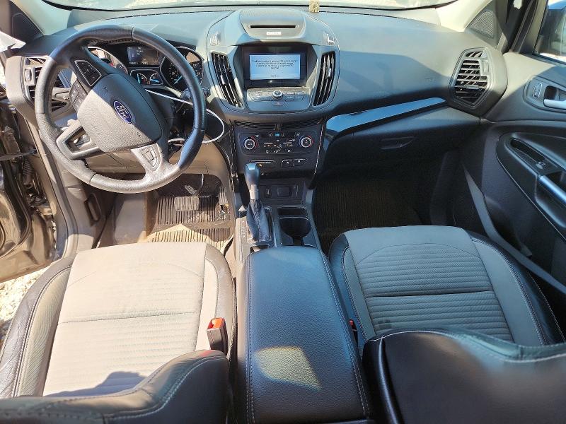 Photo 8 from auction – 2017 FORD ESCAPE with VIN 1FMCU9G9XHUE91445