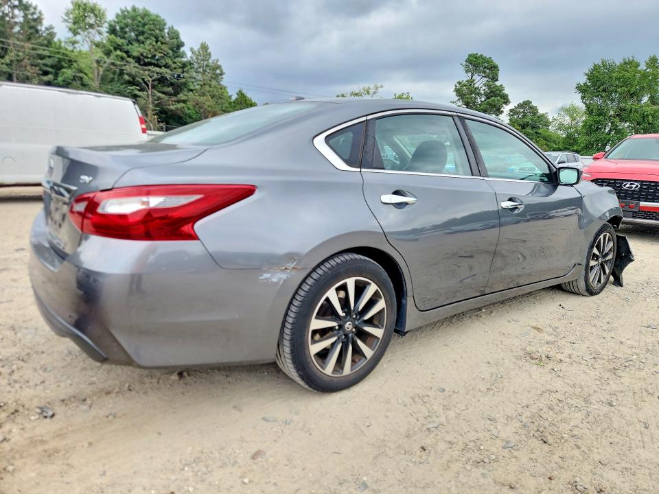 Photo 3 from auction – 2018 NISSAN ALTIMA with VIN 1N4AL3AP1JC242486